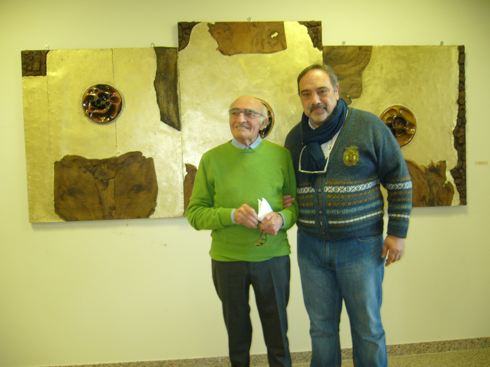Dall’arte materica al volto della Sindone: Carmine Tisbo si racconta