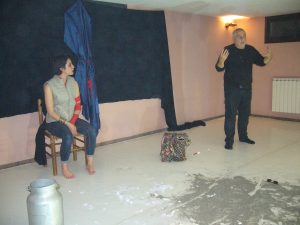 Monologo ‘Nulla può fermare la caduta di queste lacrime’ al Teatro in Bustine
